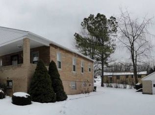 174 William St, Mc Kees Rocks, PA 15136