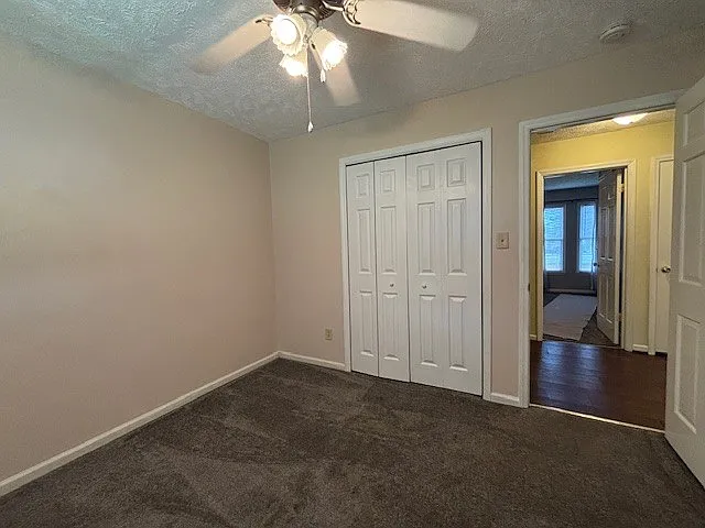 6204 Milford Rd — Photo 12