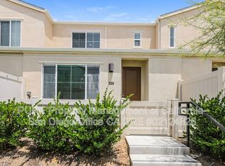 335 Sweet Pl, Fallbrook, CA 92028