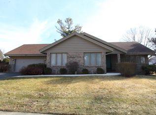 5858 Rainsford Way, Rockford, IL 61107