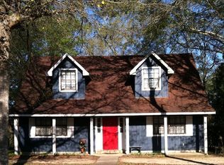 21124 Meadowbrook Dr, Fairhope, AL 36532