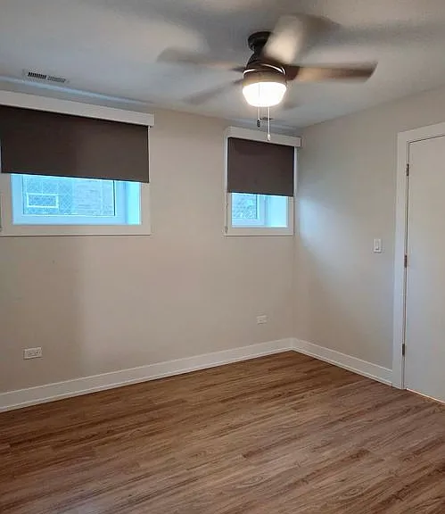 2230 W Wilson Ave — Photo 19