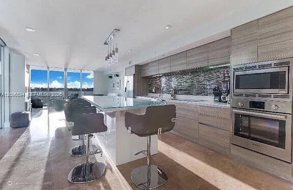 Peloro Condo — Photo 3