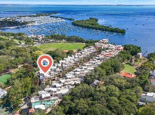 3471 Main Hwy APT 1240, Coconut Grove, FL 33133