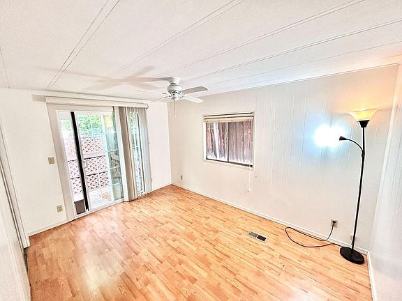 3rd image of 1850 Evans Ln Spc 86