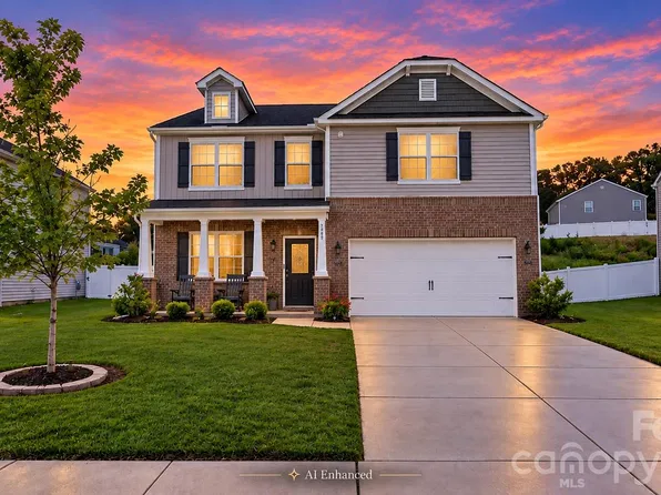 7032 Branch Fork Rd, Charlotte, NC 28215