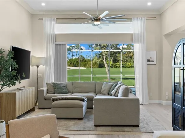 1869 Pondside LN, NAPLES, FL 34109