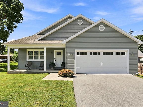 2nd image of 565 Stouffer Ave