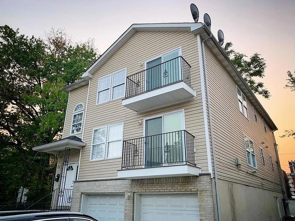 1st image of 107 Amherst St Floor 2