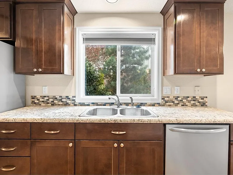 16167 NW Ryegrass St — Photo 8