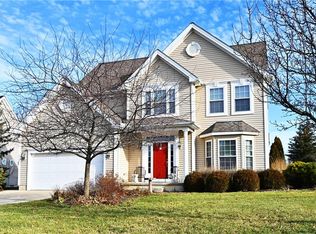 33366 Bayberry Ct, Avon Lake, OH 44012