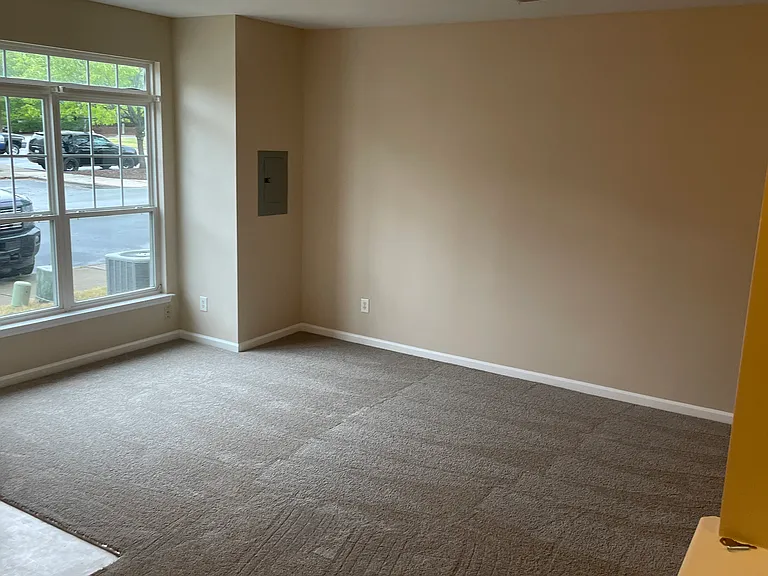 1211 Canyon Rock Ct #102 — Photo 10