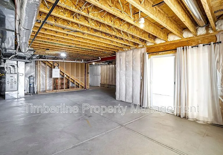 811 Marine Corps Dr — Photo 41
