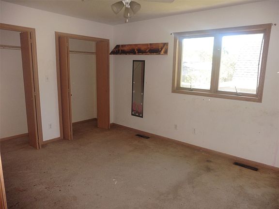 5th image of 1820 Richmond Ave