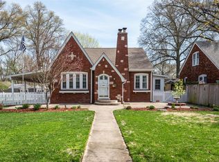 600 Garden Blvd, Belleville, IL 62220