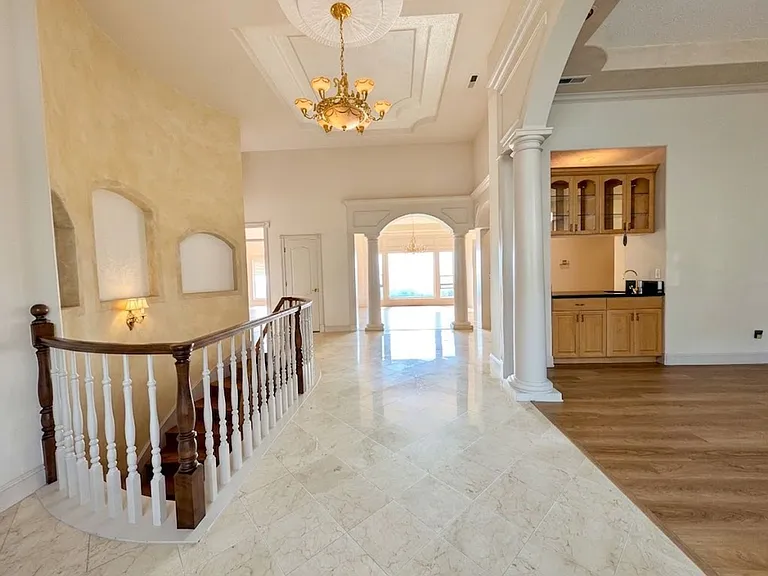3014 NW Chapin Dr — Photo 5