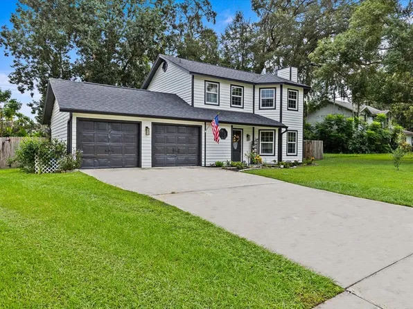 803 Old Darby St, Seffner, FL 33584