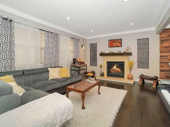 5th image of 6 Greene Ave