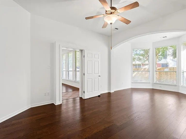 2127 Clear Lake Pl — Photo 17