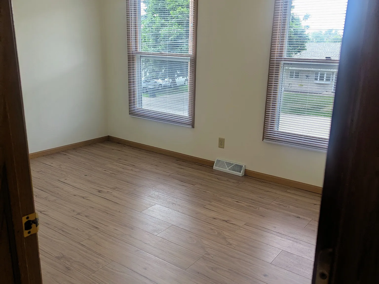 635 Hall - 1 — Photo 4