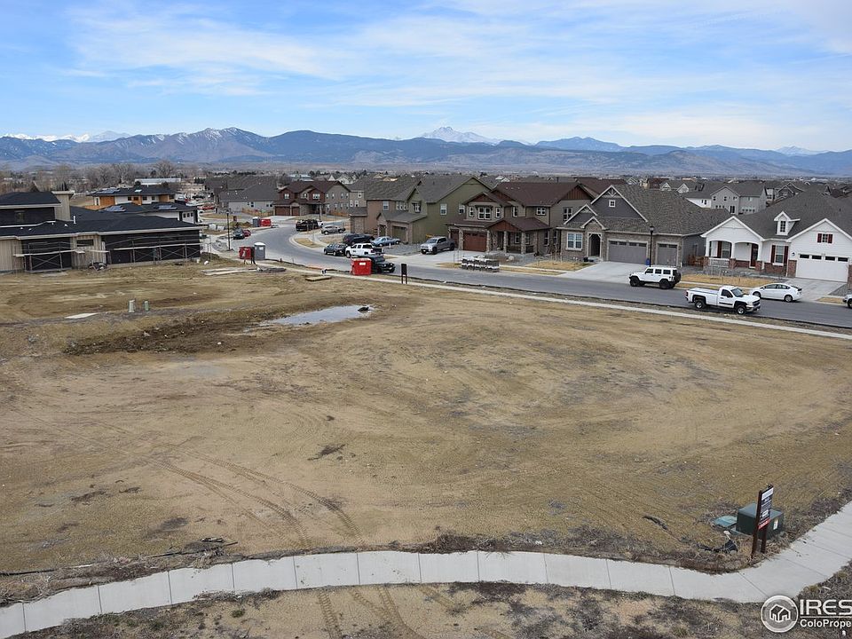 2nd image of 2413 Summerlin Ct