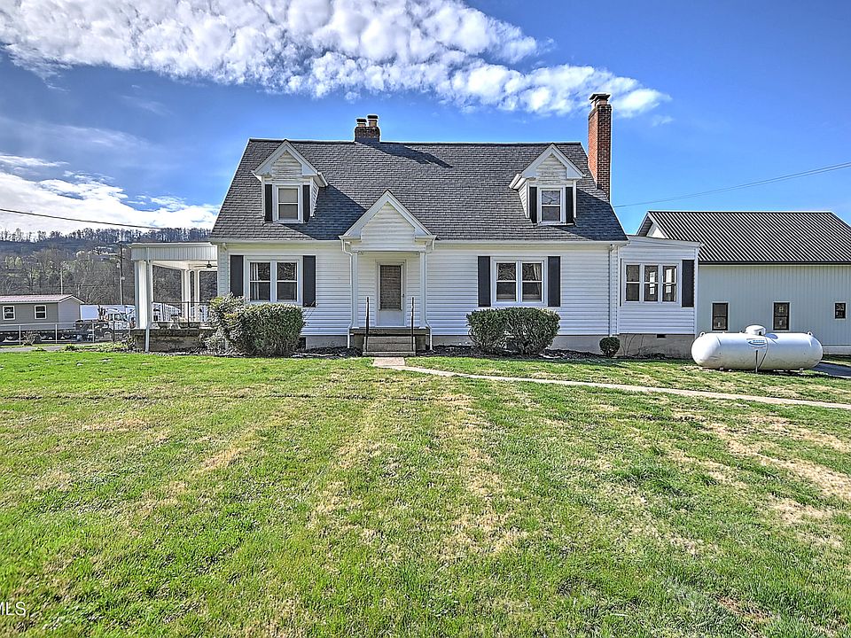 1st image of 4855 Bloomingdale Rd