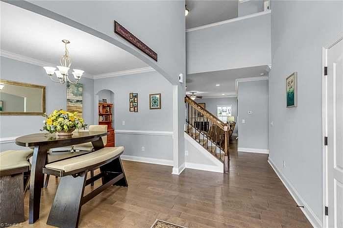 Formal dining room