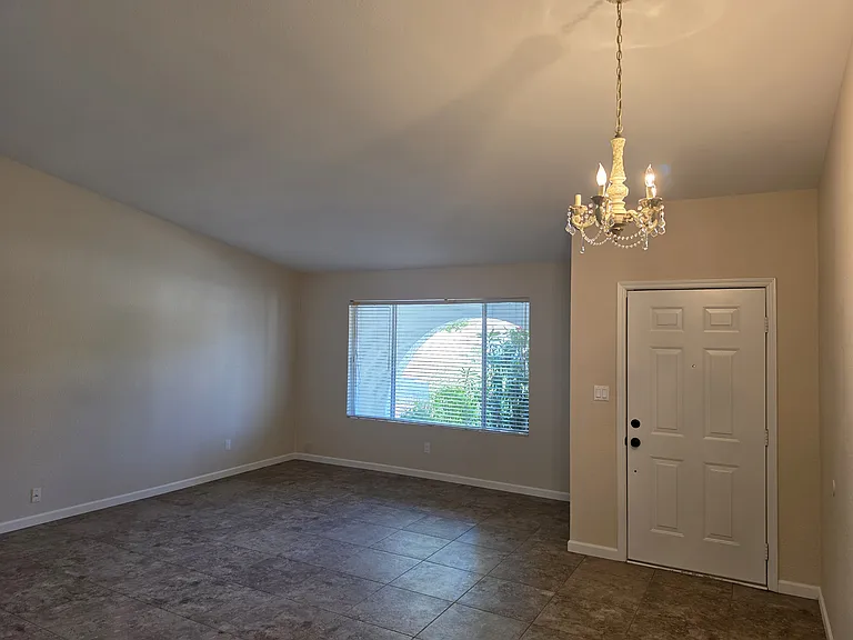 11158 N 107th Way — Photo 3