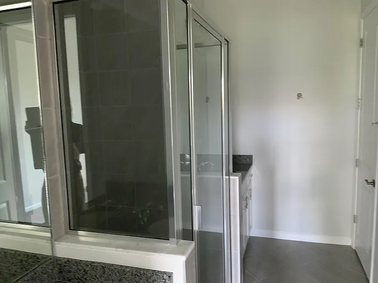 16340 Oakview Dr — Photo 8