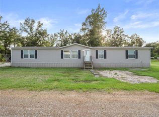 527 Lost Bridge Rd, Longville, LA 70652