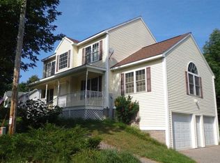 1032 Crestwood Dr, Hancock, MI 49930