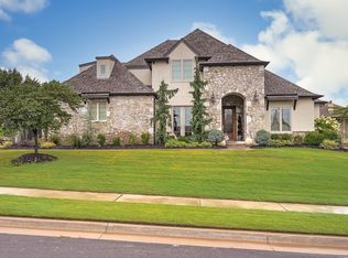 404 E Fredericksburg St, Broken Arrow, OK 74011