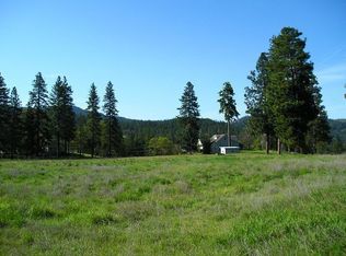 7575 Hillcrest Rd, Medford, OR 97504