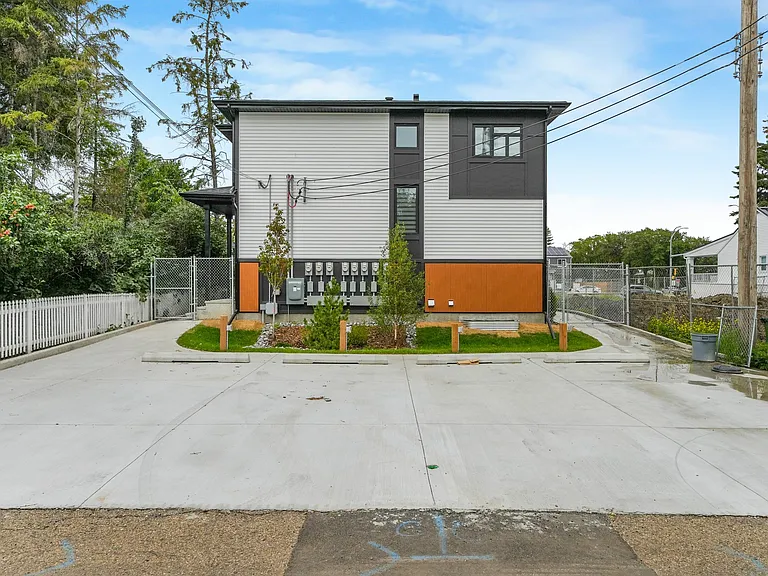 11615 111th Ave NW #BM — Photo 22