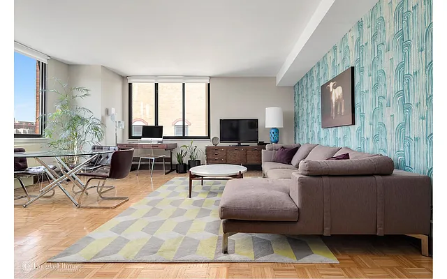 Rented by Douglas Elliman | media 24