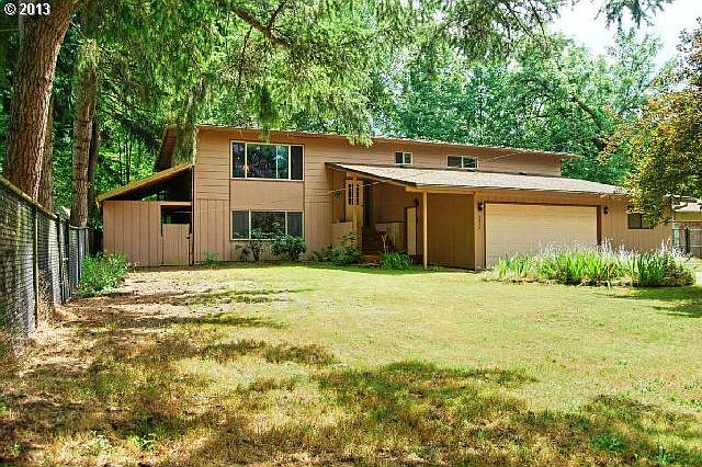 1st image of 3317 NE 136th Way