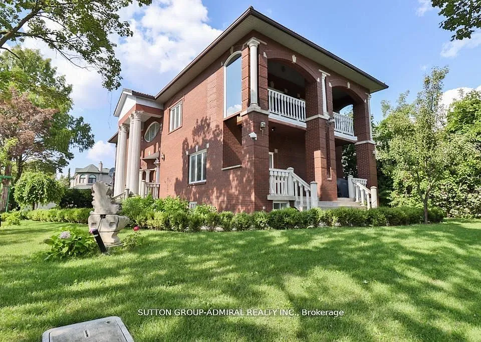 116 Goulding Ave