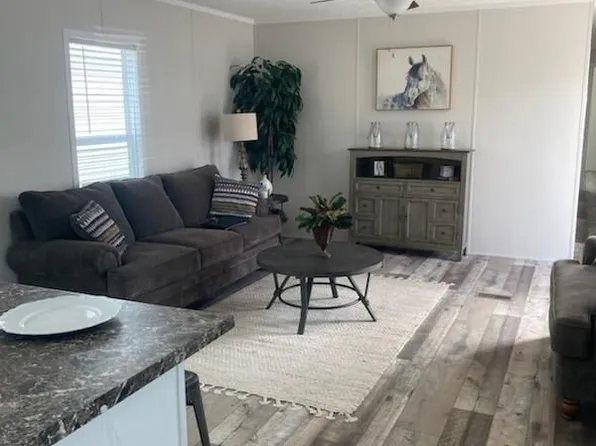 459 Pioneer Trail Dr, Mountain Home, AR 72653