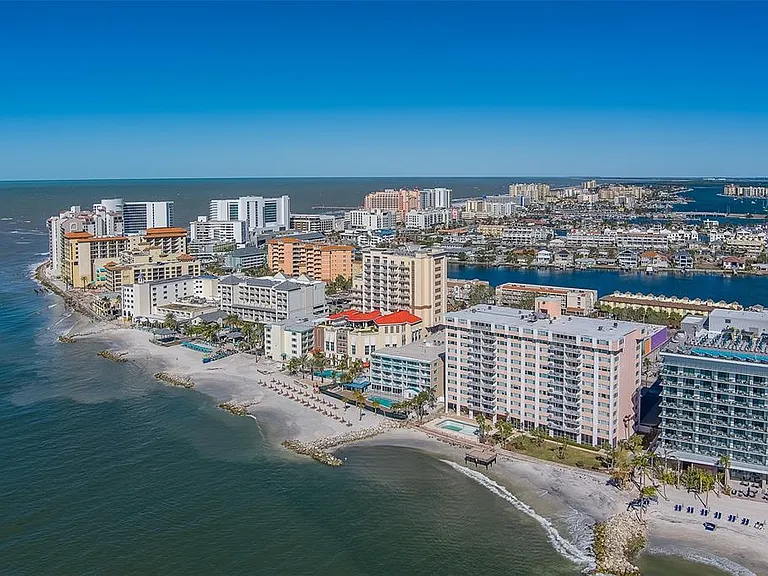 675 S Gulfview Blvd #Penthouse 1 — Photo 39