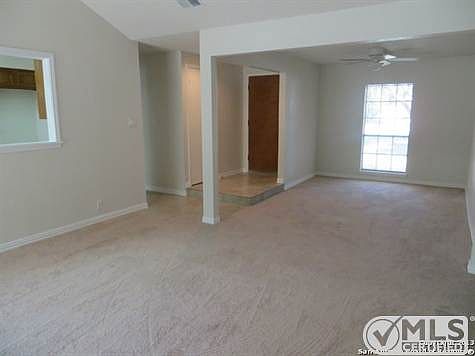 4th image of 8354 Timber Glen St