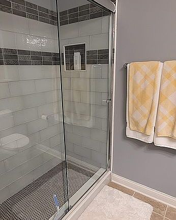 5th image of 1022 Hadley Dr