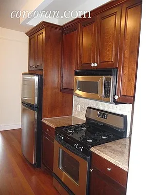 Rented by Corcoran | media 32