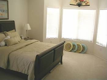 4th image of 16127 W Acatia Ct