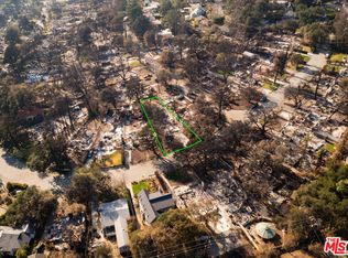 3223 N Mount Curve Ave, Altadena, CA 91001