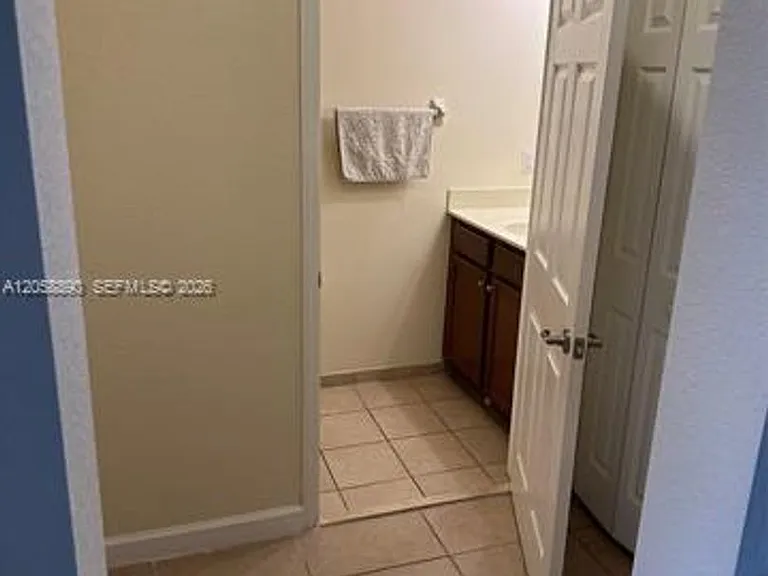 17089 SW 93rd St #Townhouse 17089 — Photo 13