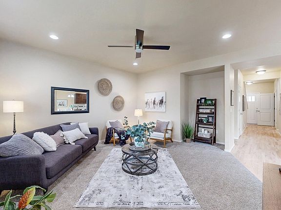 4th image of 551 Walhalla Ct