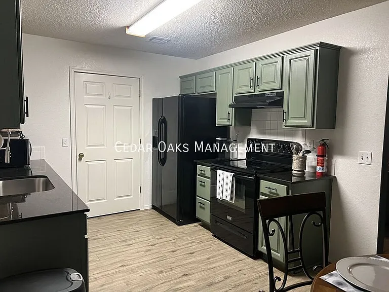 1139 S Camellia Ln — Photo 10