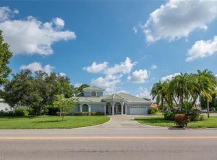 370 Belville Blvd, Naples, FL 34104
