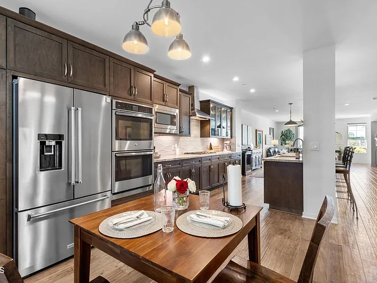 4008 Tradewinds Dr — Photo 12