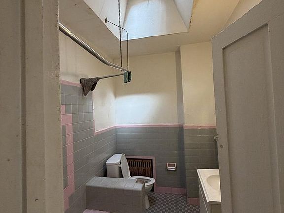 5th image of 3841 N Bouvier St